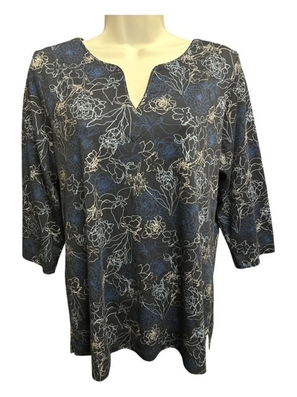 L.L. Bean L Pet Top Navy Blue Floral Cotton V-Neck 3/4 Sleeves Large Petite LP
